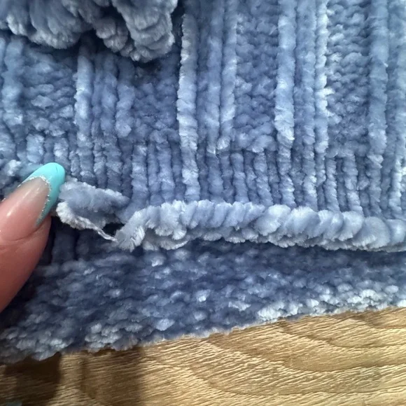 Cynthia Rowley Textured Blue Crewneck Sweater - Picture 4 of 6